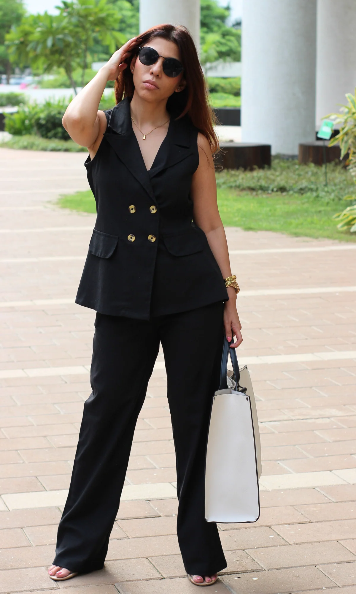 Double-Breasted Linen Blazer with Flap Pockets and Pants Co-ord - Image 3