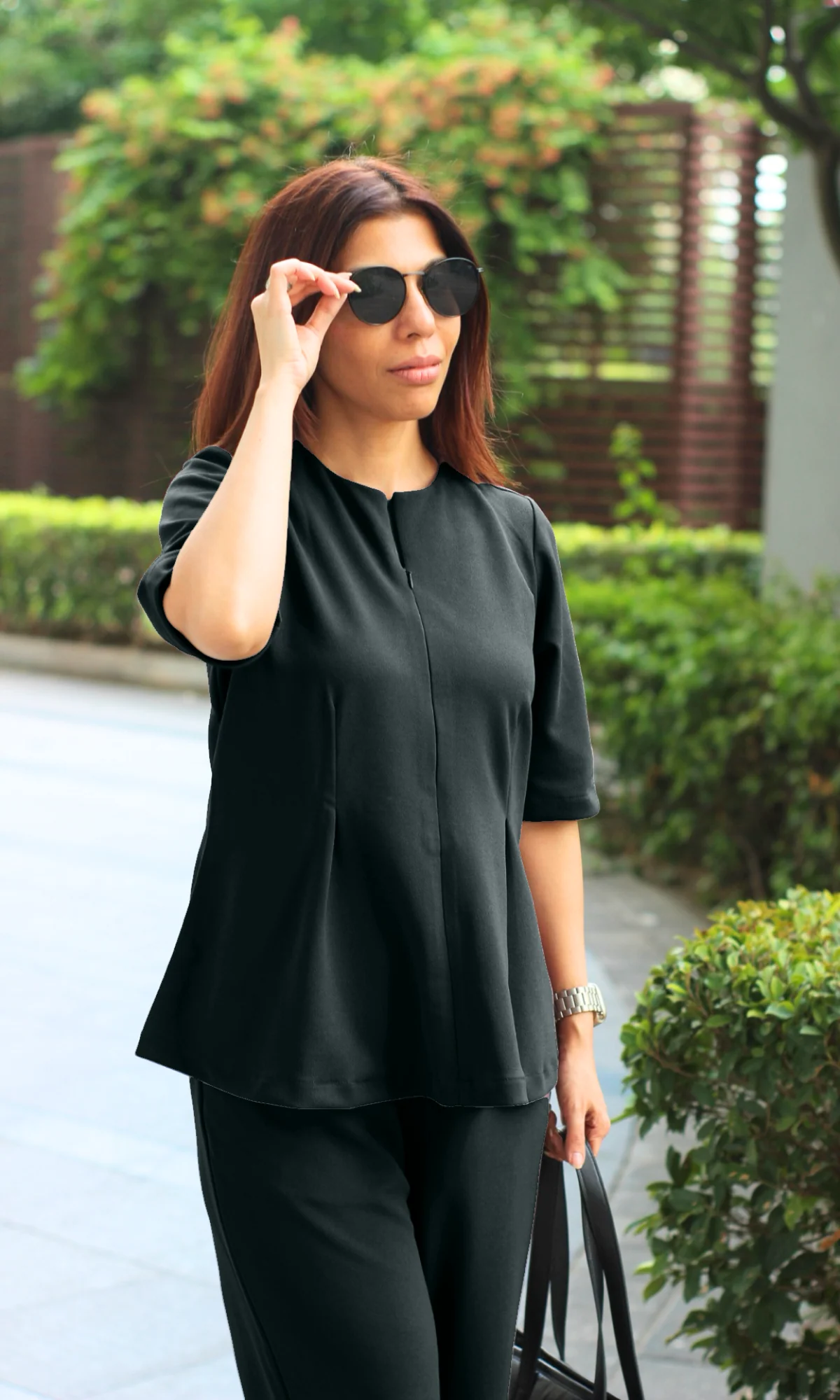 Ebony Sleeved Sleek-Pleat Detail and Flared Pants Co-ord - Image 4
