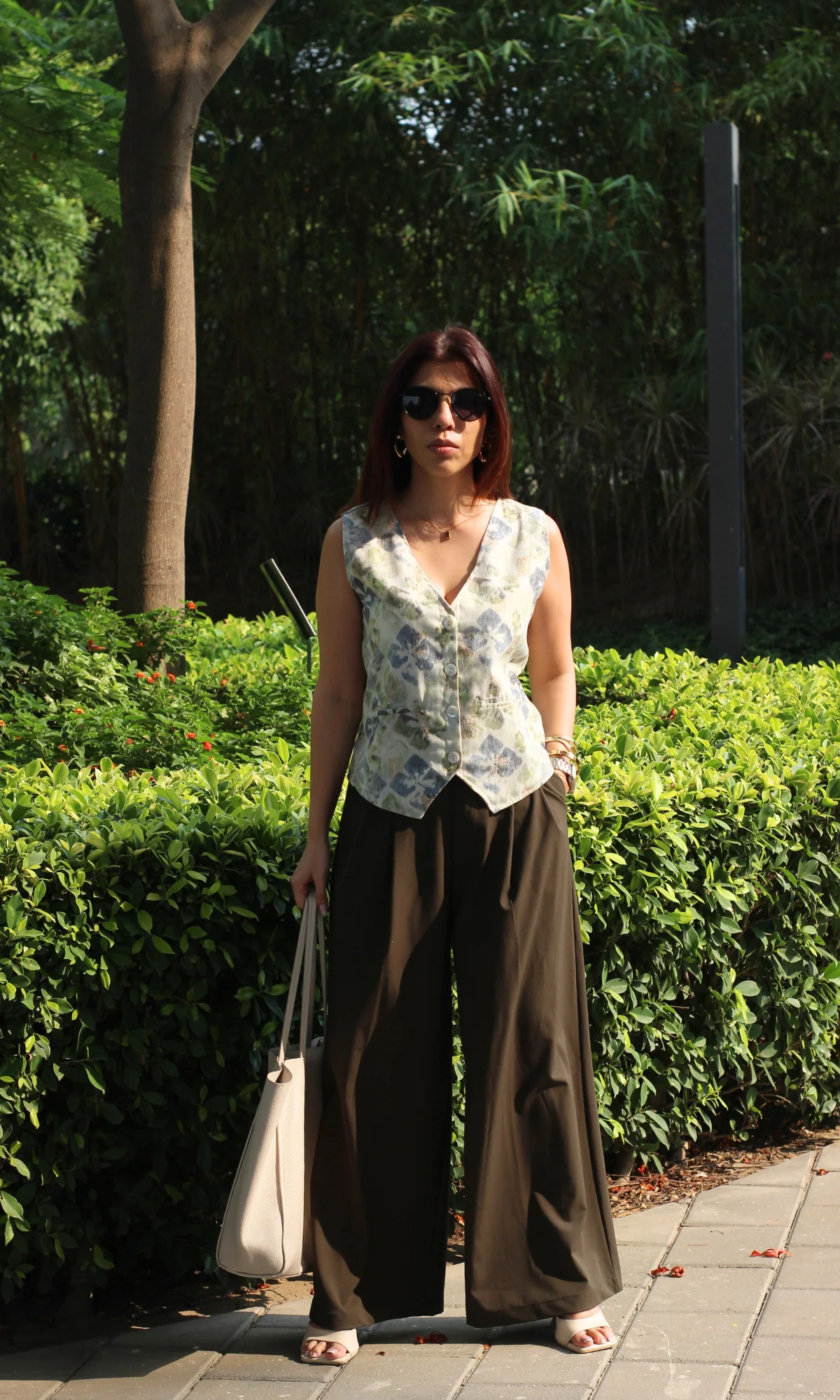 Oyster Green Abstract Print Waist Coat - Image 4