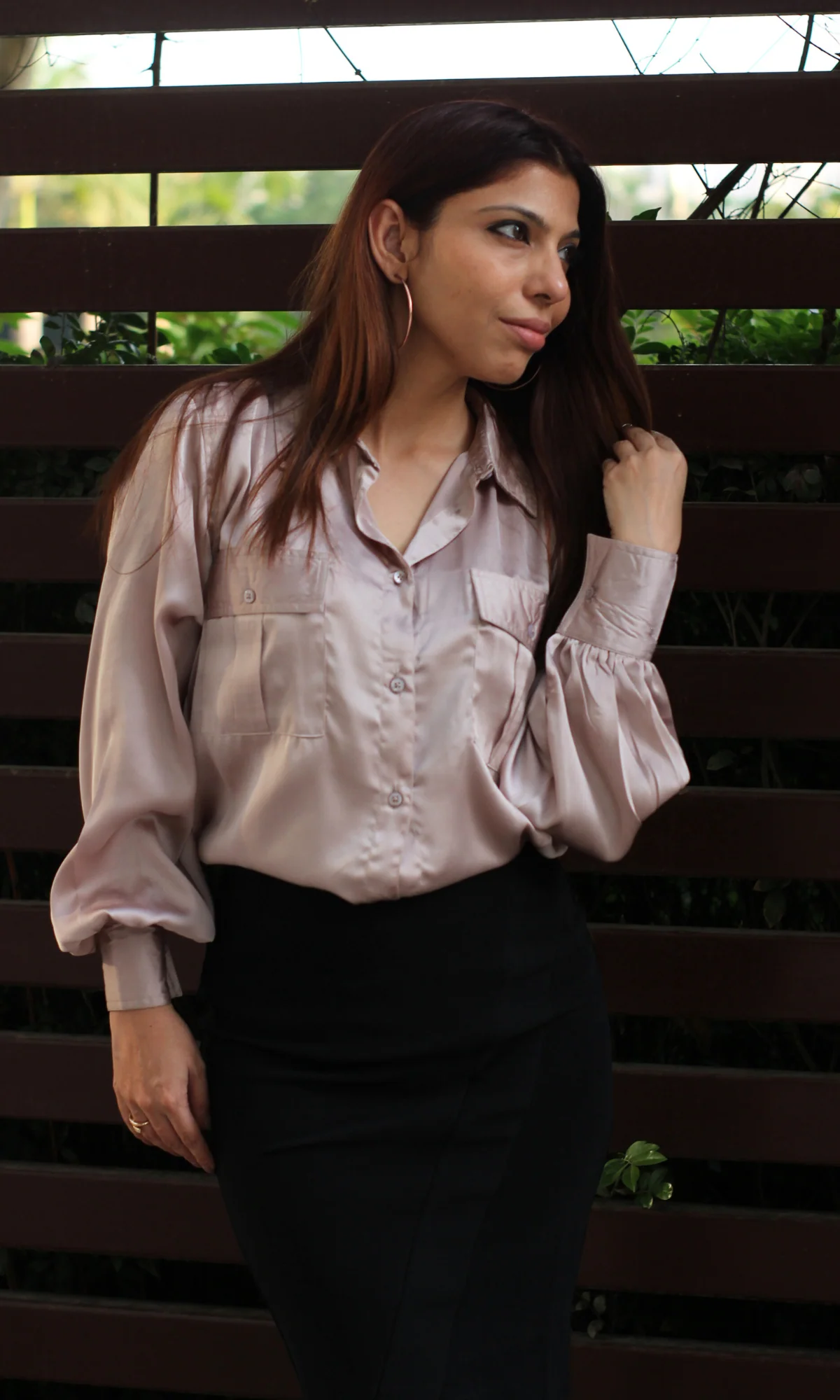 Greyish Mauve Balloon Sleeved Satin Shirt - Image 4