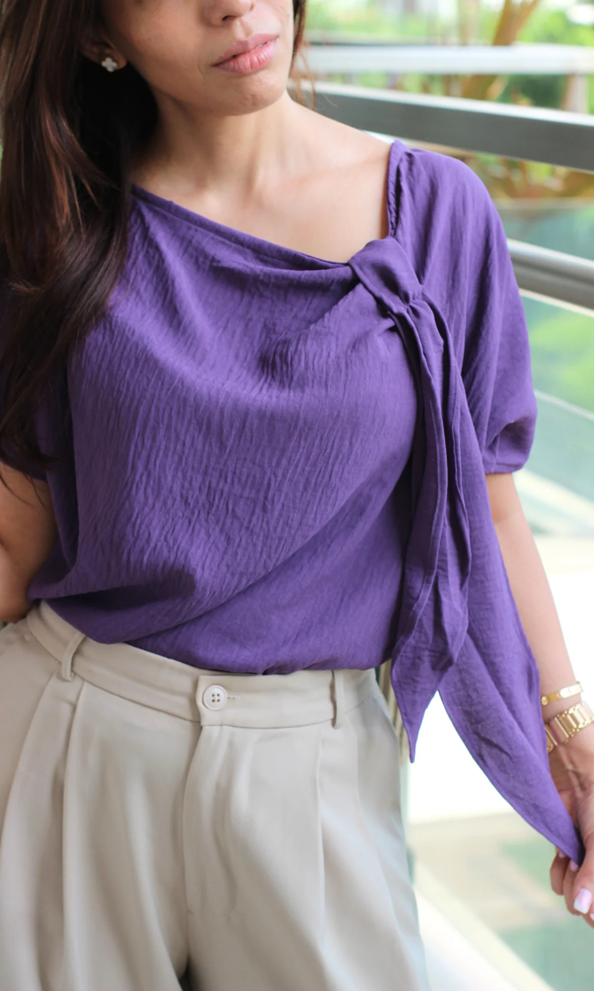 Iris Side Knot Detail Top - Image 3