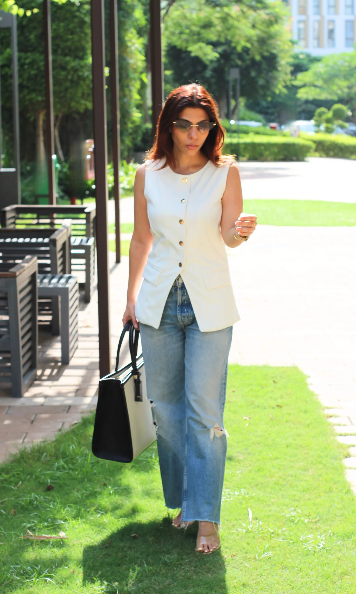 Ivory Round Neck Waistcoat - Image 3