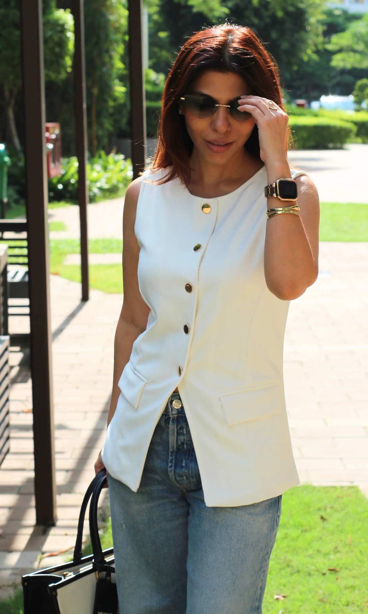 Ivory Round Neck Waistcoat - Image 5