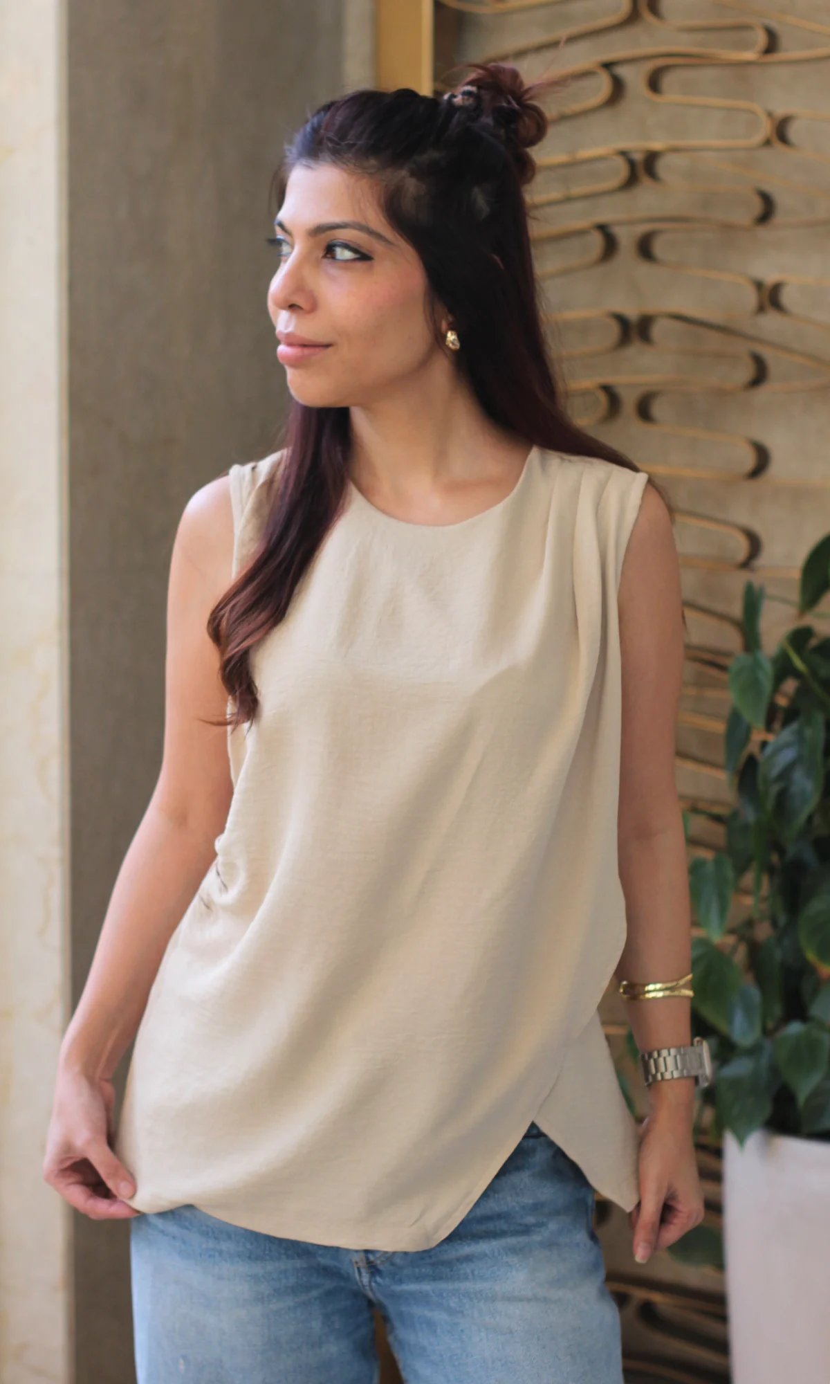 Light Beige Side Cut Sleeveless Top - Image 4
