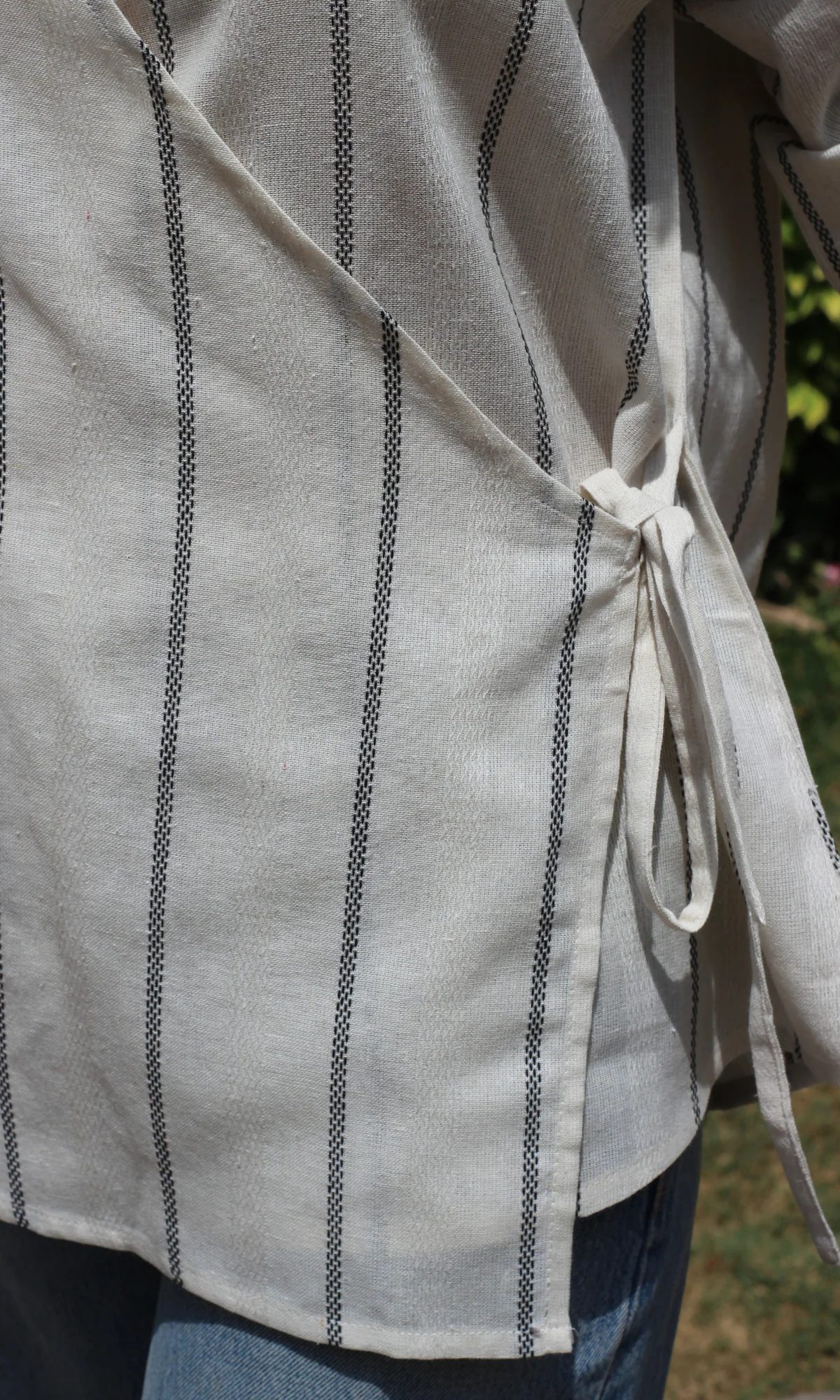 Linear Stripe Tie Detail Cotton Kimono Top - Image 5