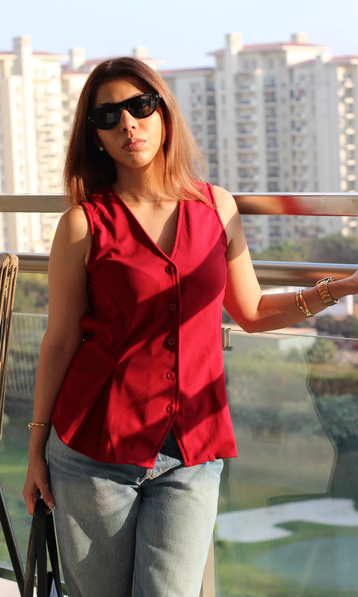 Maroon Buttoned Detail Waist Coat - Image 4