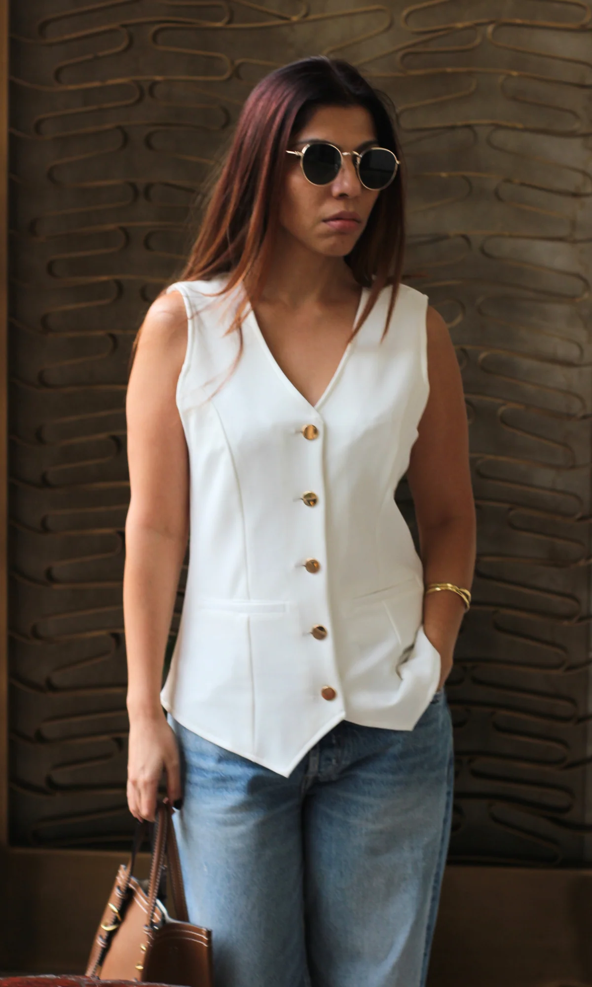 Metallic Buttoned White Waist Coat - Image 4