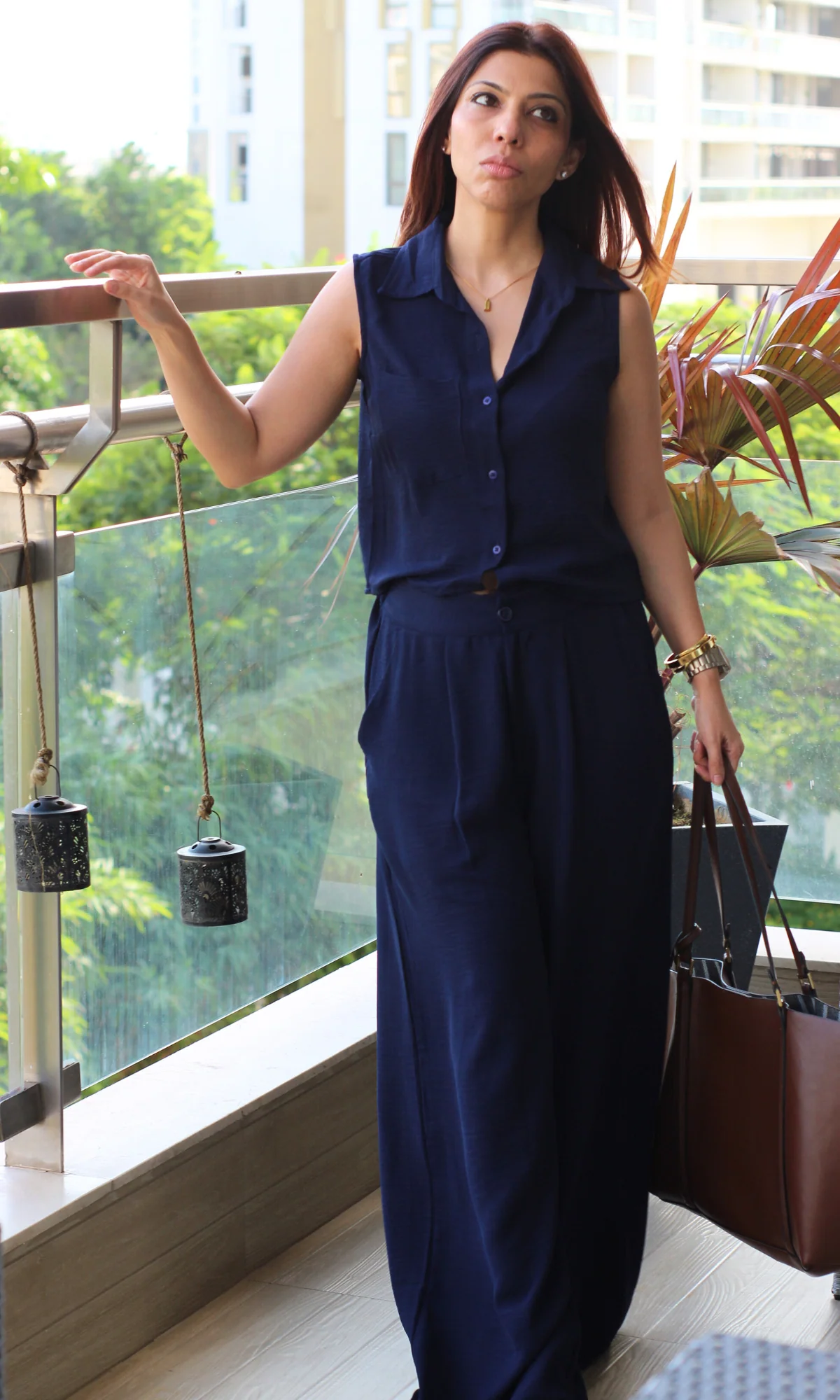 Midnight Sleeveless Cropped Shirt with Loose Pants Co-ord - Image 5