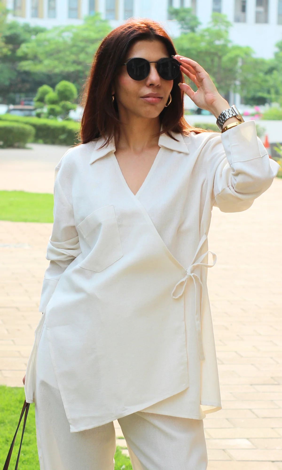 Ivory Linen Cuts Detail Kimono Top with Pants - Image 5