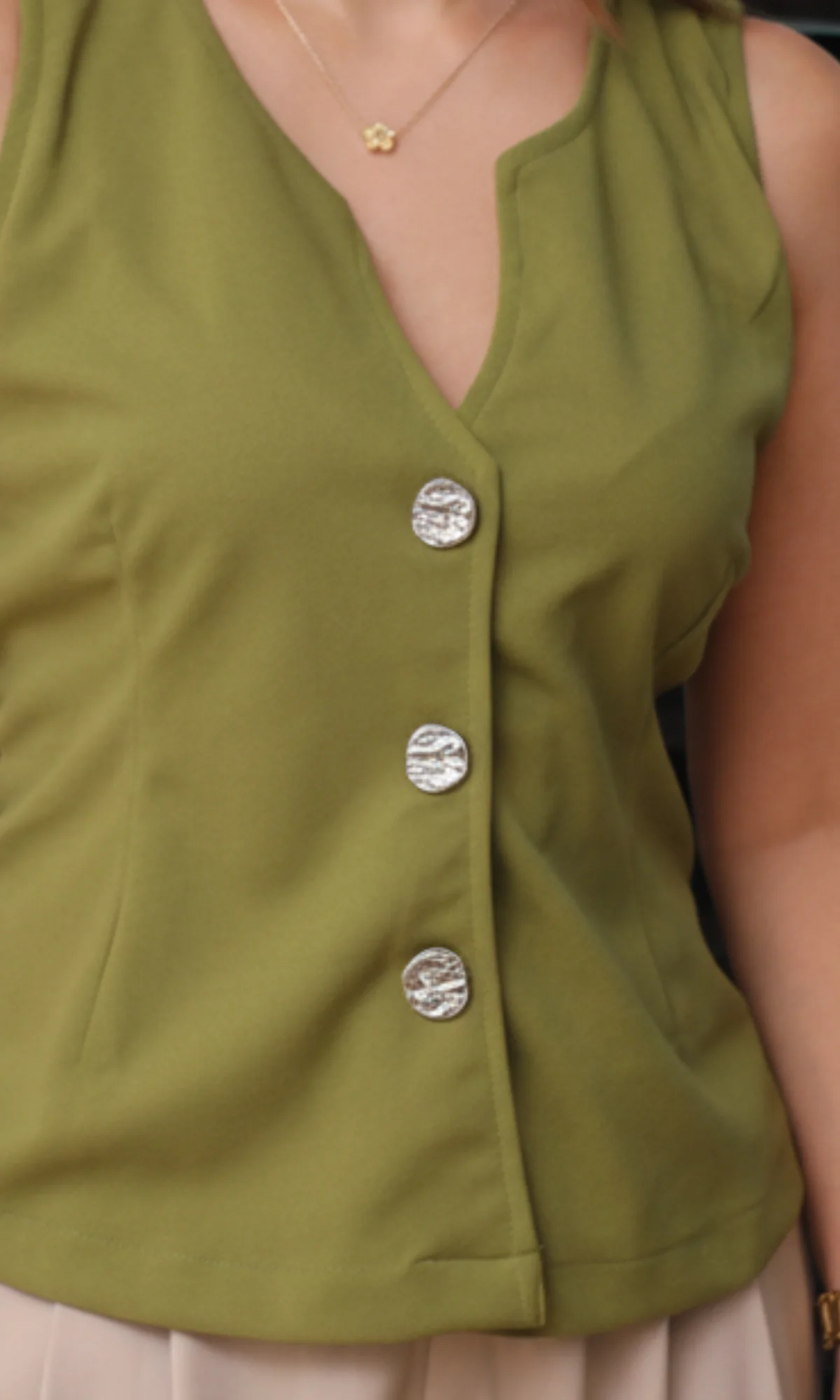 Pear Metallic Buttoned Waist Coat - Image 5