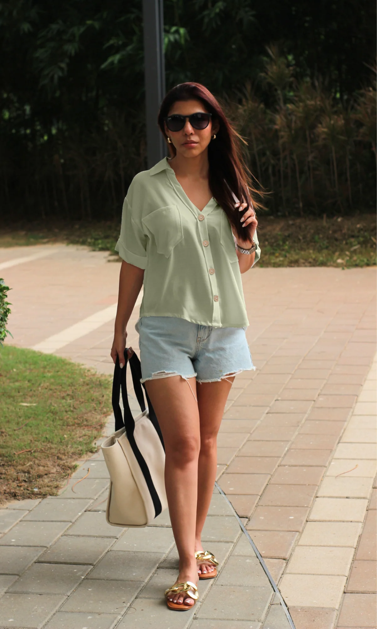 Sage Green Textured Cropped Shirt - Image 3