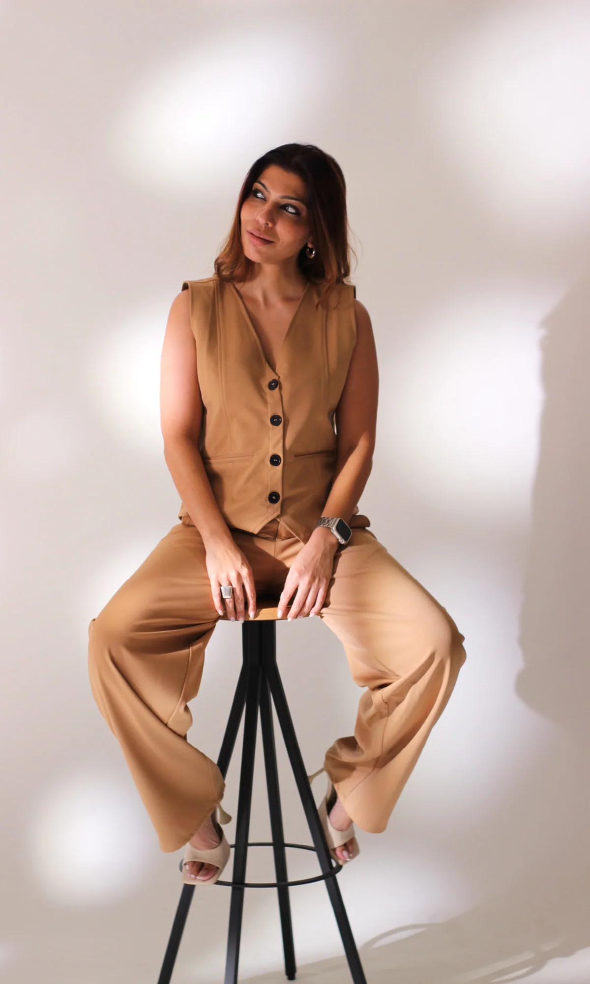 Tan Detailed Waist Coat and Pants - Image 4