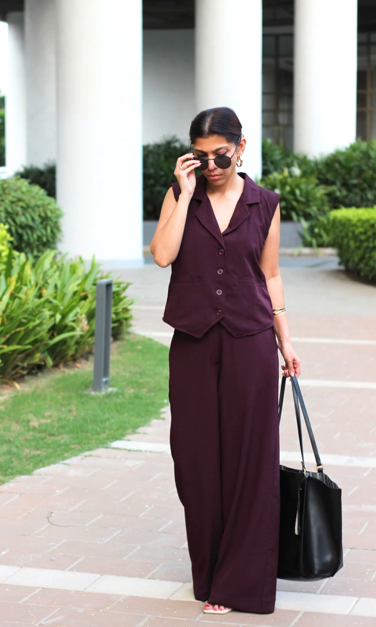 Wine Collared Waist Coat and Pants - Image 3